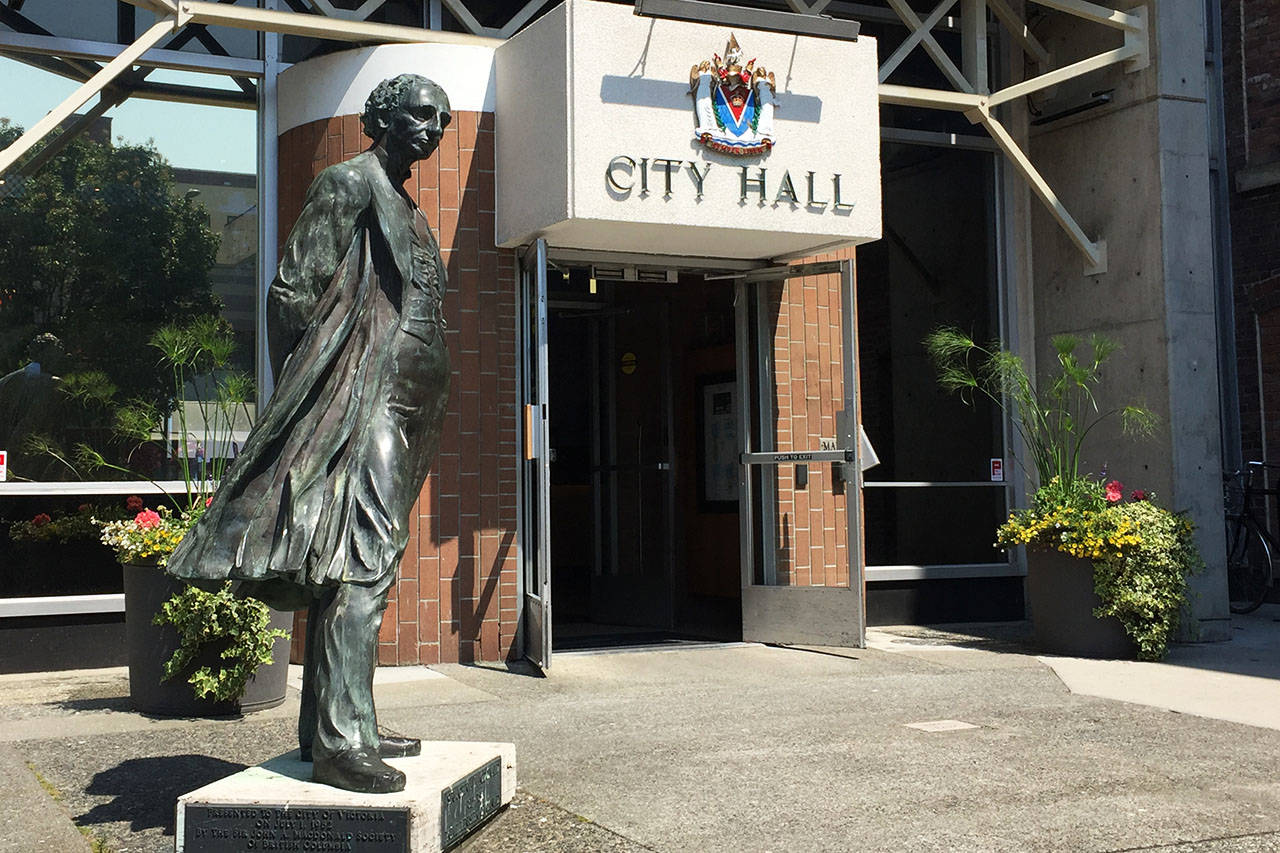 Victoria Mayor Lisa Helps has apologized for not including more people in the decision to remove the statue of Sir John A. MacDonald from the front of Victoria’s City Hall. Nicole Crescenzi/VICTORIA NEWS