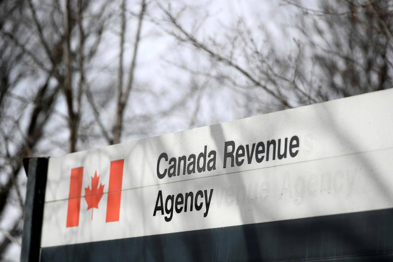 The Canada Revenue Agency says some taxpayers who repaid COVID-19 related benefits in 2020 are getting incorrect tax slips. THE CANADIAN PRESS/Justin Tang