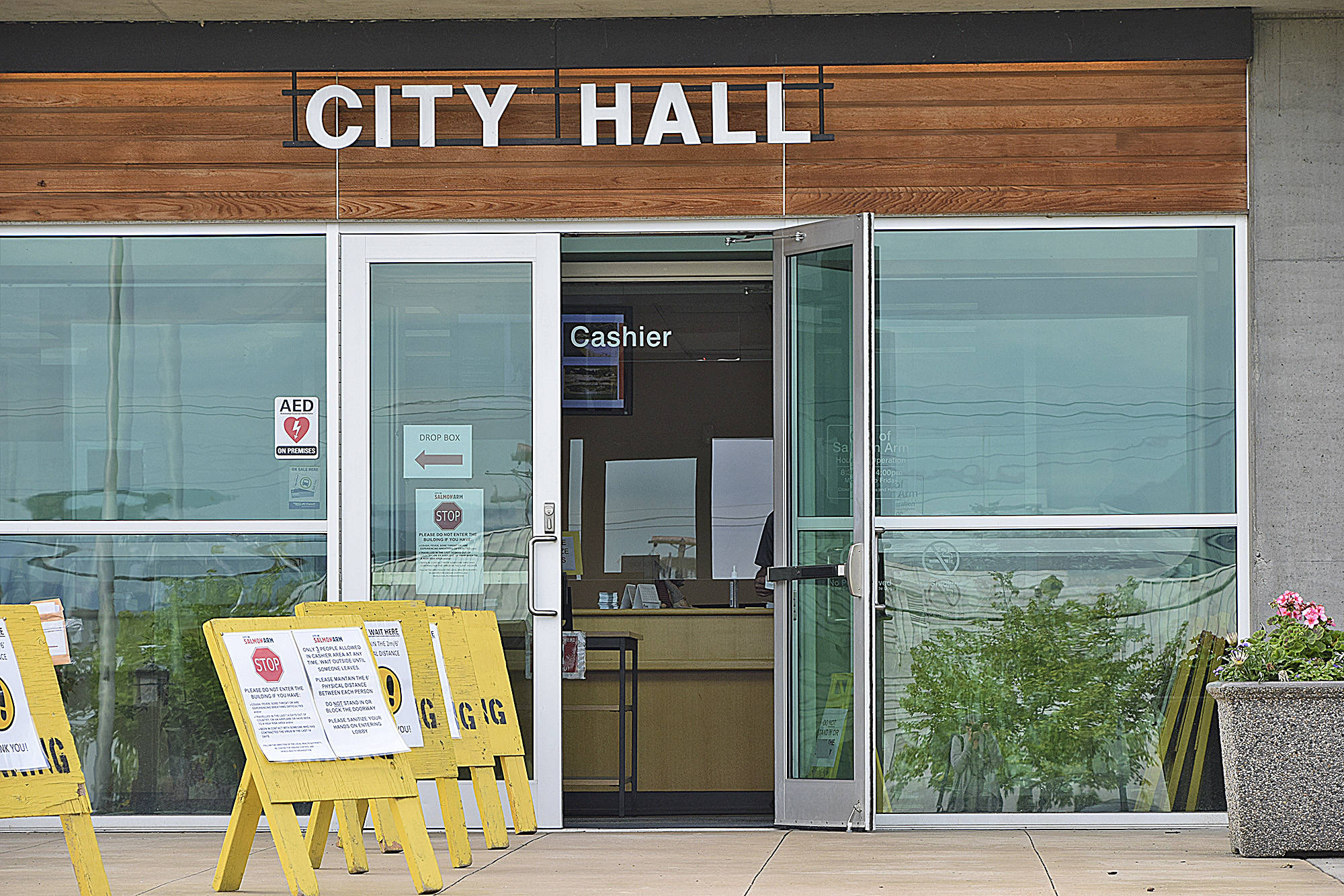Salmon Arm Council will be considering on March 10, 2021 approval of the placing of a notice warning of building bylaw infractions on a local property. (File photo)