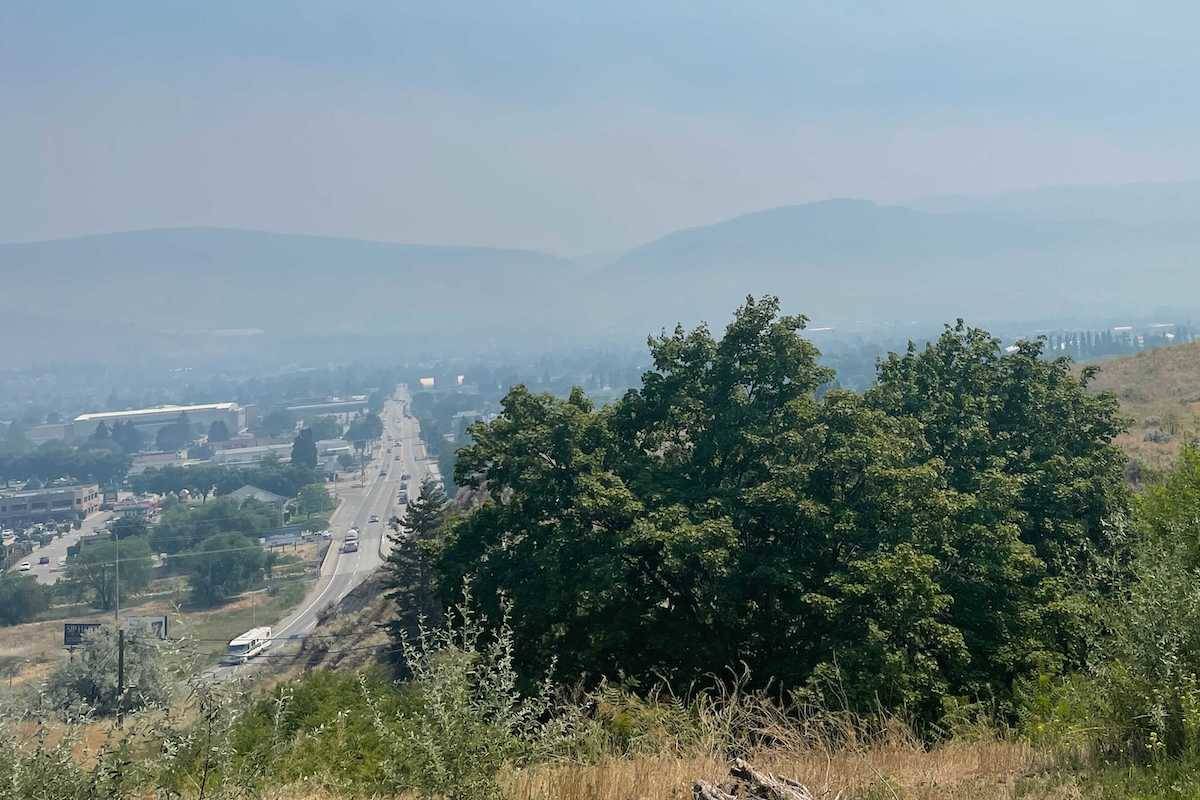 Smoke above Penticton on July 19, 2021. (Brennan Phillips/ Penticton Western News)