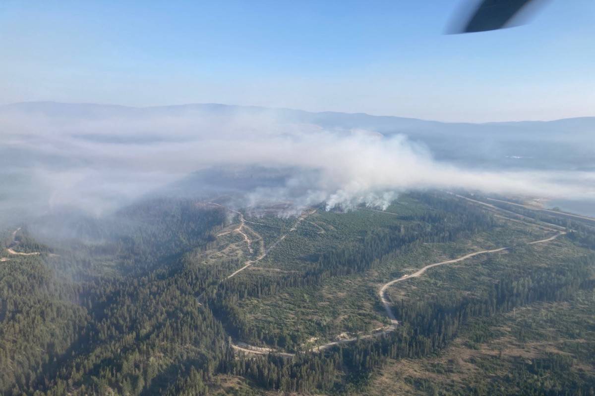 The Brenda Creek Wildfire on the morning of July 26. (BC Wildfire Service)