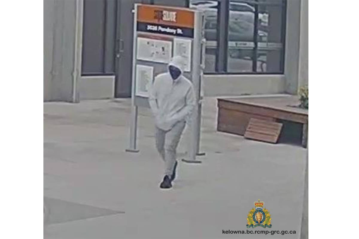 The alleged suspect is seen in video footage released by the Kelowna RCMP. (Kelowna RCMP)