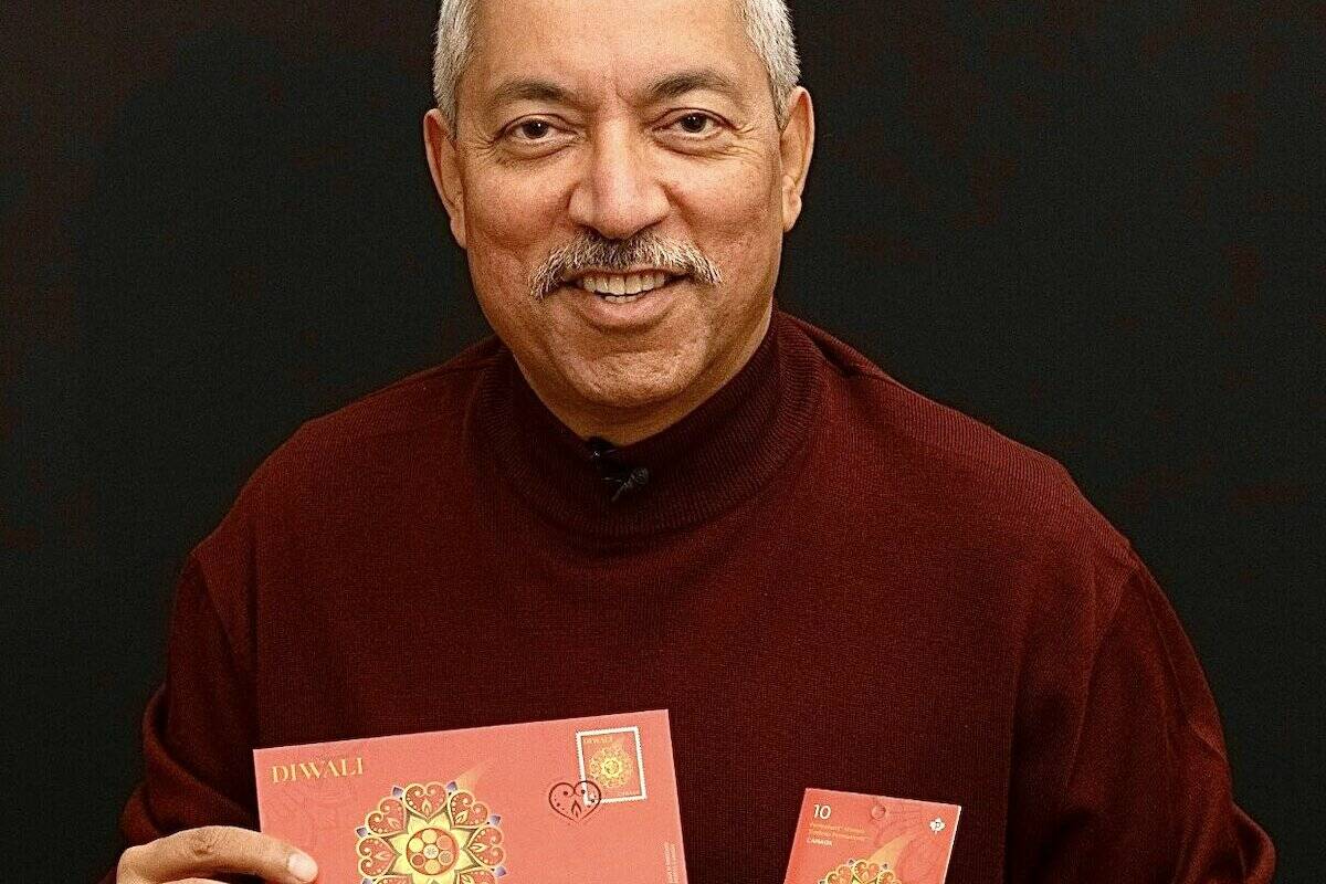 Kamal Sharma with examples of Canada Post’s new Diwali-themed stamp. (Photo: twitter.com/kamal_kvp)