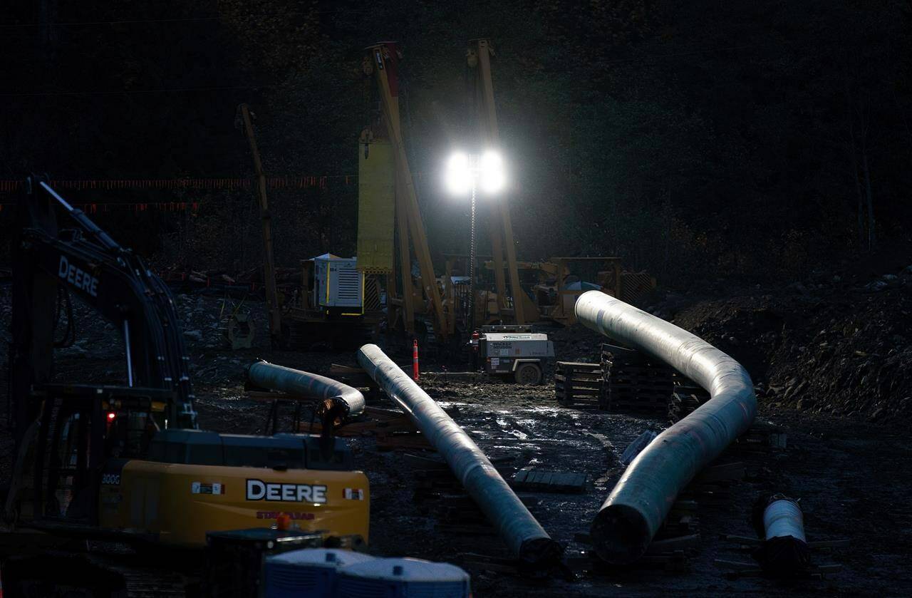 Construction of the Trans Mountain Pipeline is pictured near Hope, B.C., Monday, Oct. 18, 2021. THE CANADIAN PRESS/Jonathan Hayward
Construction of the Trans Mountain Pipeline is pictured near Hope, B.C., Monday, Oct. 18, 2021. THE CANADIAN PRESS/Jonathan Hayward