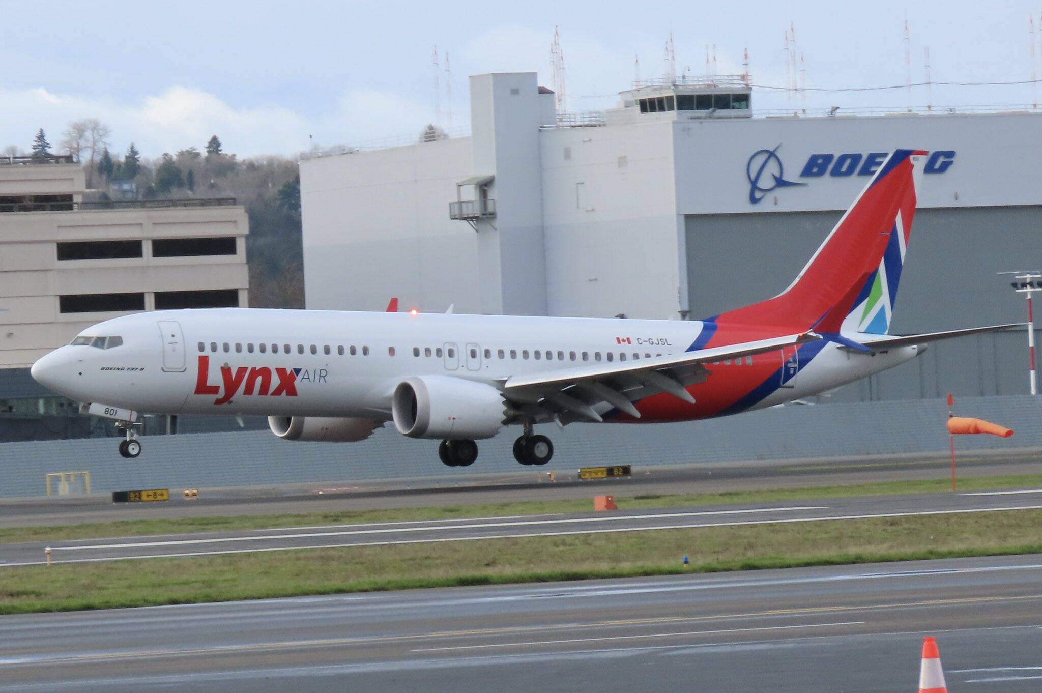 Lynx Air and their affordable prices coming to Kelowna Airport starting in April (Lynx Air - Twitter)