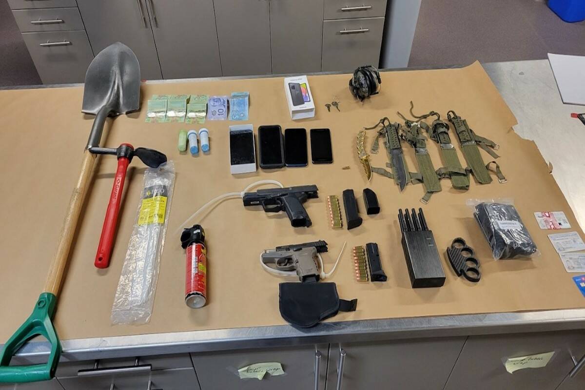 The various weapons found in a Vernon man’s car who was arrested in Kelowna (RCMP/Contributed)