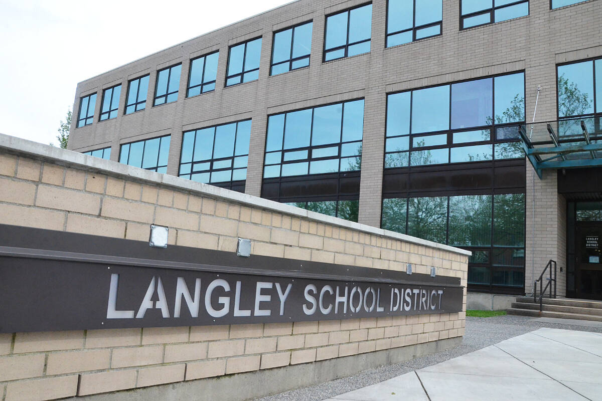The Langley School District board offices. (Langley Advance Times files)