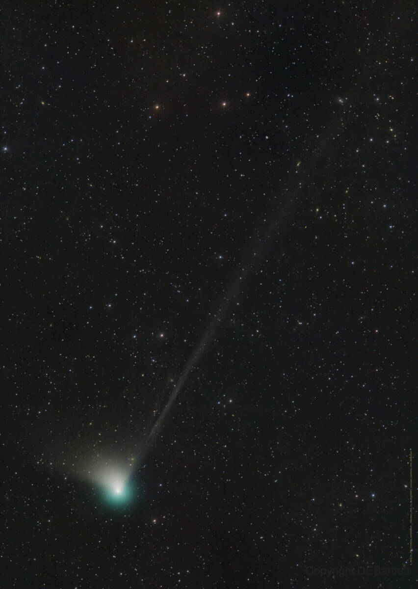 Comet C/2022 E3 (ZTF) was discovered by astronomers using the wide-field survey camera at the Zwicky Transient Facility this year in early March. Since then the new long-period comet has brightened This fine telescopic image from December 19 does show the comet's brighter greenish coma, short broad dust tail, and long faint ion tail stretching across a 2.5 degree wide field-of-view. (Image credit and copyright - Dan Bartlett)