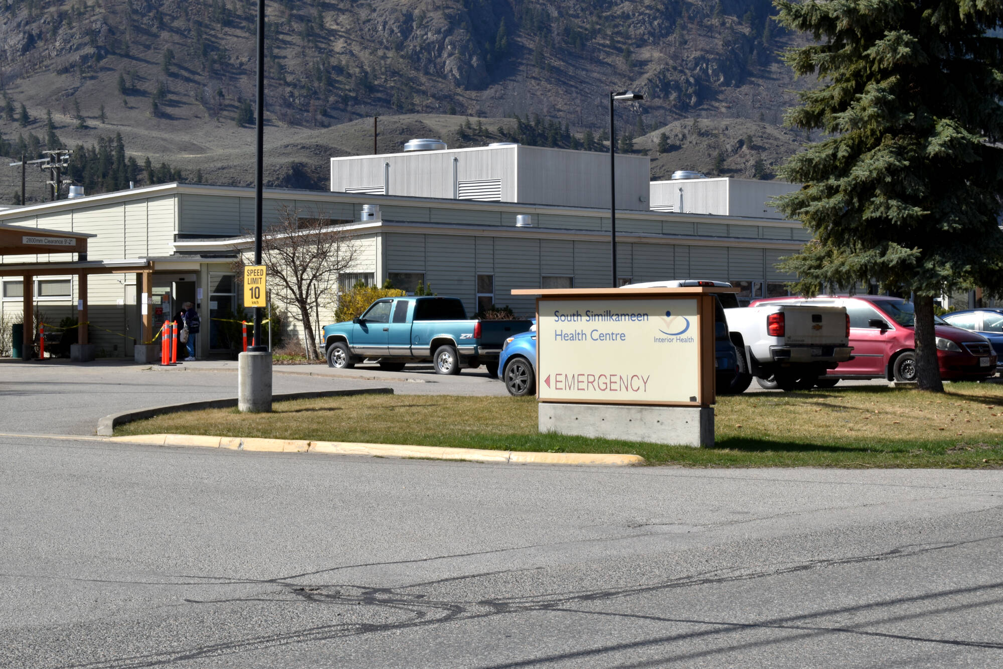 The South Similkameen Health Centre’s emergency department will be closing down overnight from Sept. 6 to the morning of Sept. 7. (Brennan Phillips - Western News)