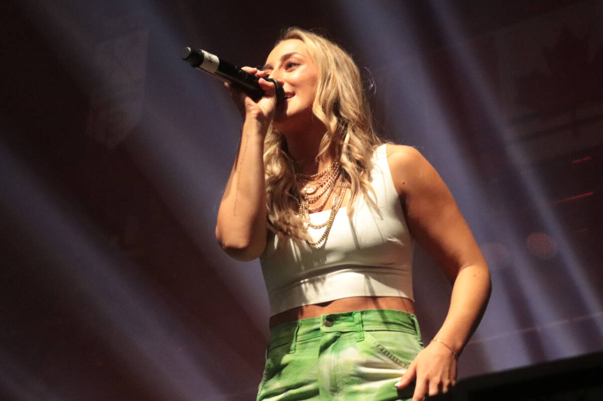 Parkland, Fla.’s Ashley Cooke made her first trip to Canada a memorable one as she performed before a capacity crowd at Vernon’s Kal Tire Place Friday, Feb. 10, as part of the Vernon Winter Carnival A&W 2023 Snowglobe Country Barn Burner concert. (Roger Knox - Morning Star)